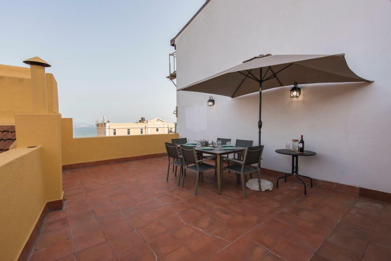 Apartment Alfama Terrace W/ Tagus River Views *