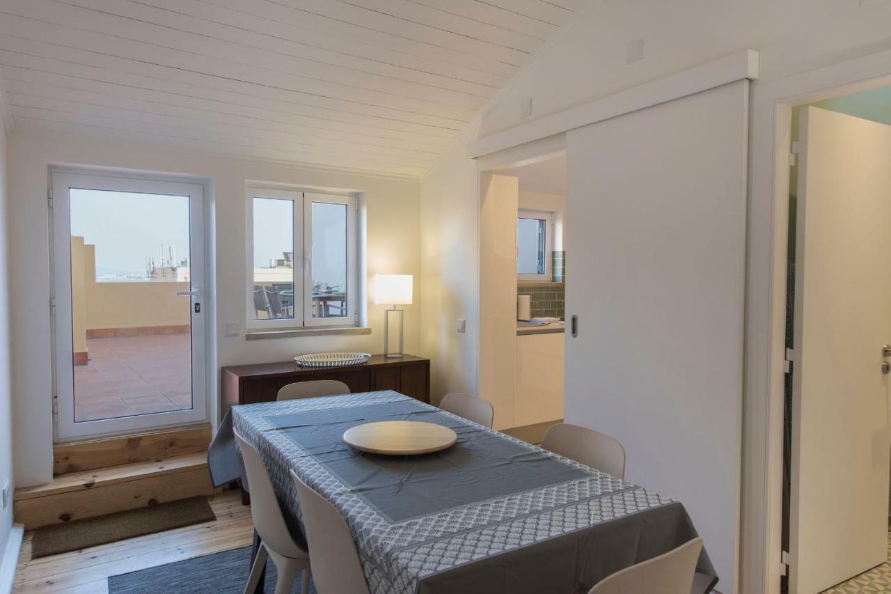 Apartment Alfama Terrace W/ Tagus River Views